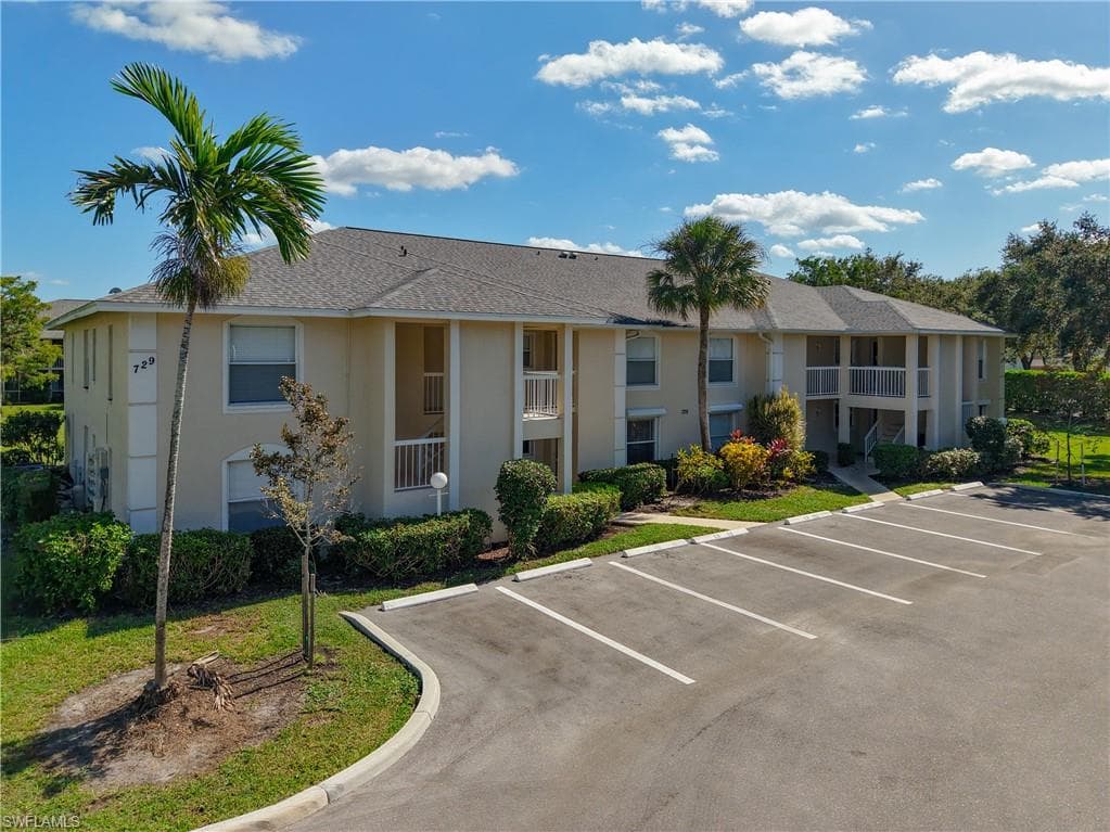 729 Landover CT # 102, NAPLES FL 34104-3