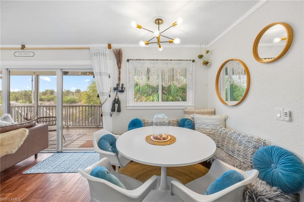 9247 Dimmick DR, SANIBEL FL 33957-14