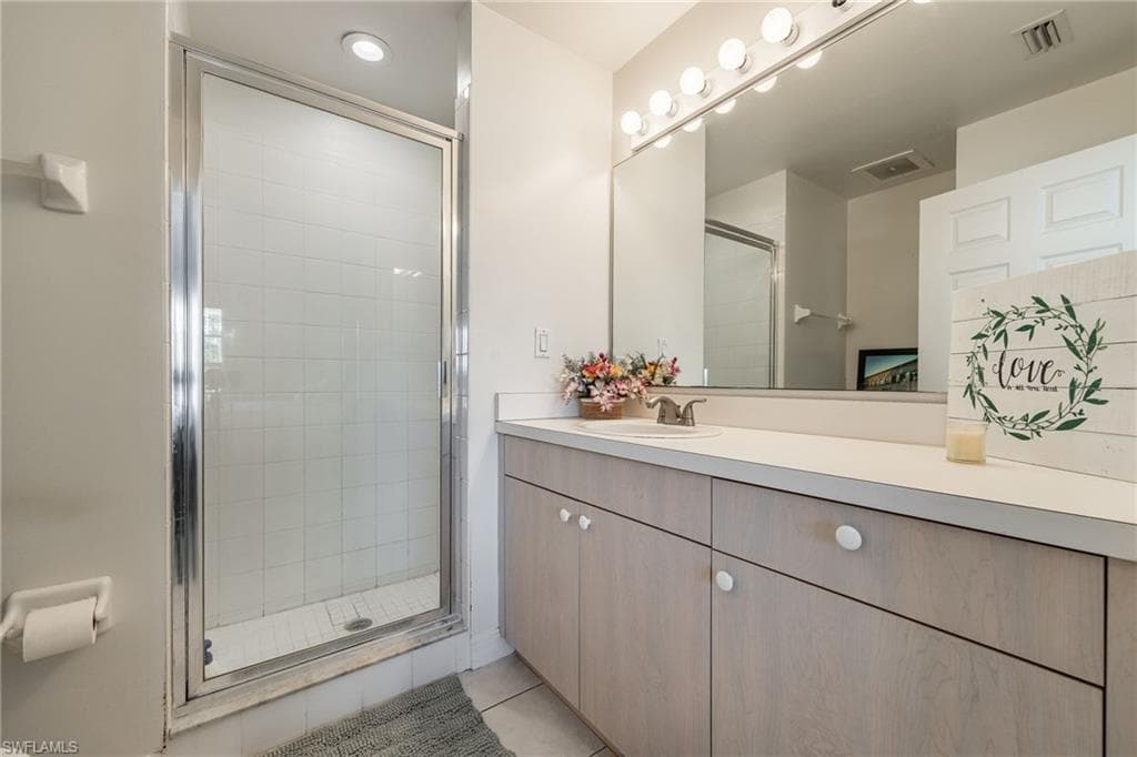 3347 N Key DR # 31, NORTH FORT MYERS FL 33903-21