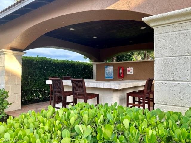 1210 Reserve WAY # 107, NAPLES FL 34105-18