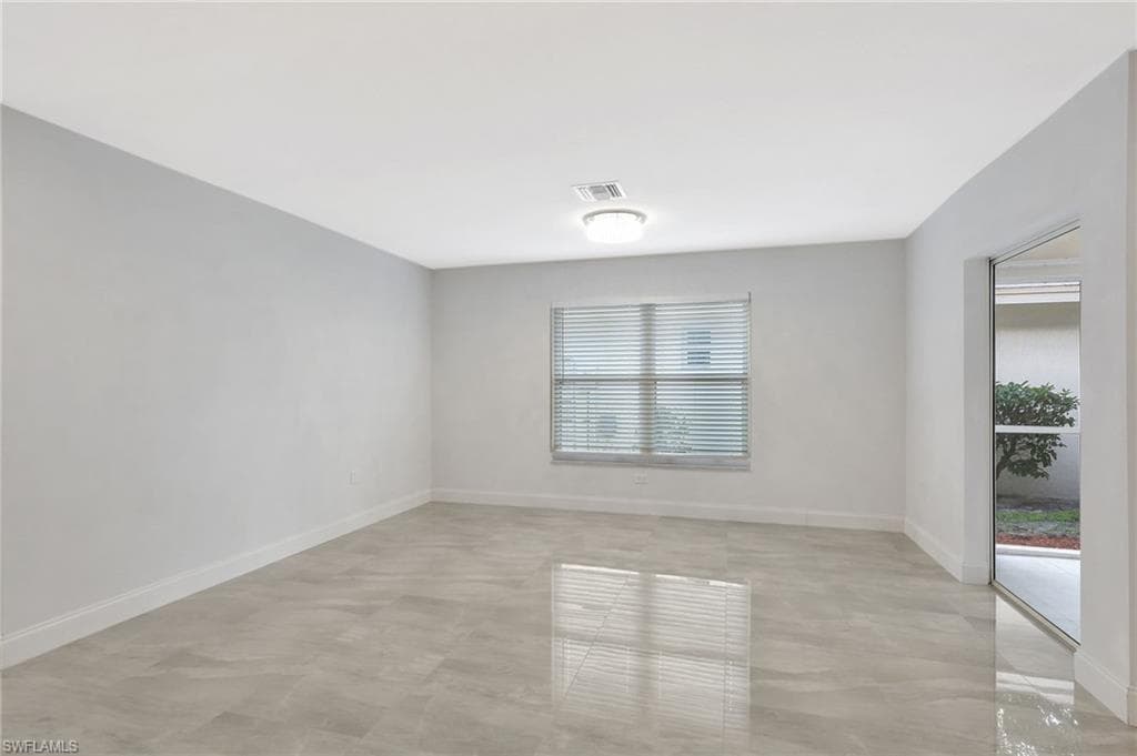 11 Rivard RD # 19, NAPLES FL 34112-11
