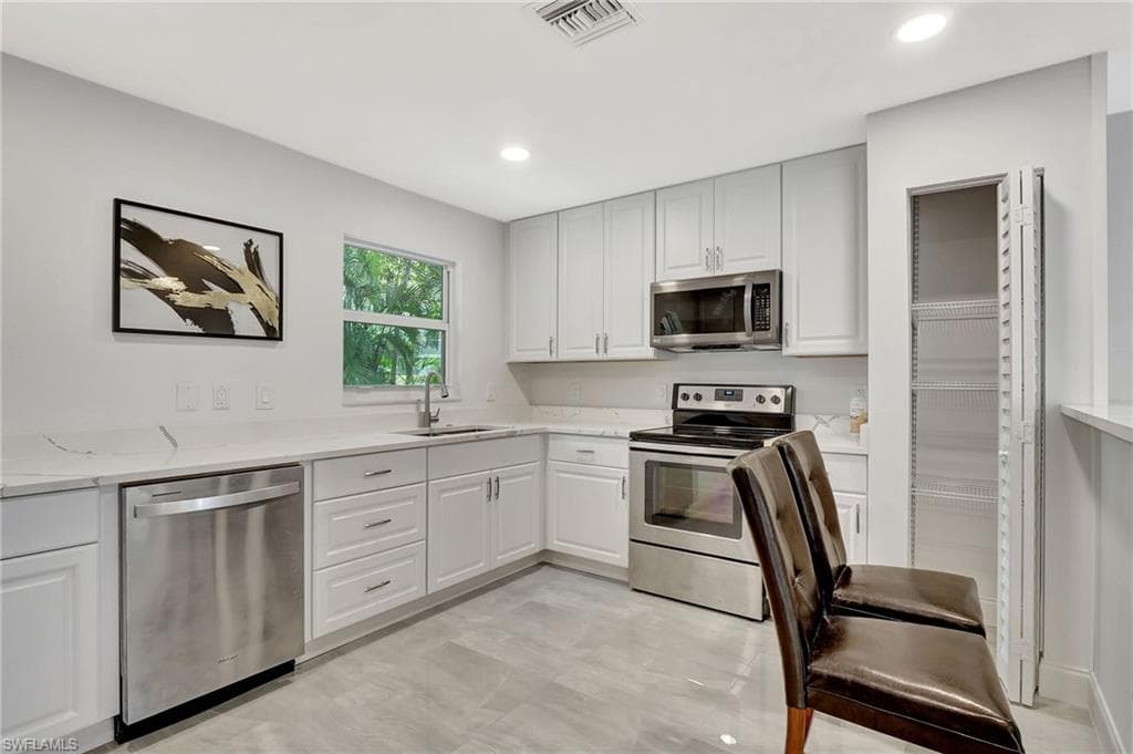 11 Rivard RD # 19, NAPLES FL 34112-13