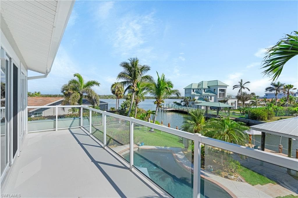 490 Randy LN, FORT MYERS BEACH FL 33931-31