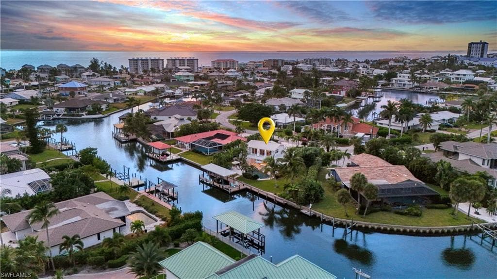 490 Randy LN, FORT MYERS BEACH FL 33931-47