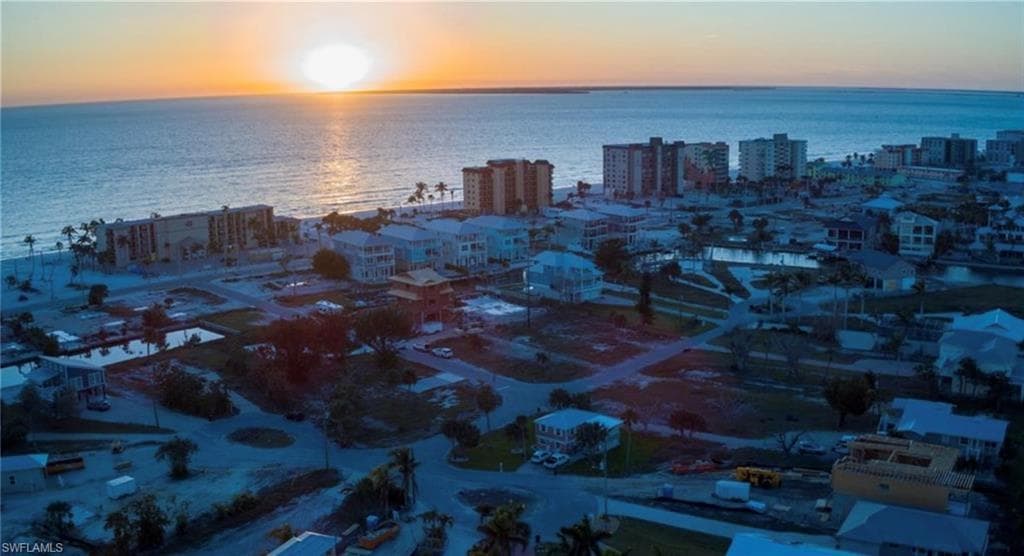 710 Matanzas CT, FORT MYERS BEACH FL 33931-1