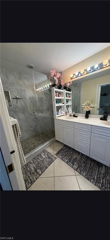 4207 Covey CIR # 23B, NAPLES FL 34109-7