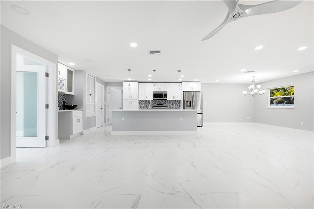 959 N Town And River DR, FORT MYERS FL 33919-4