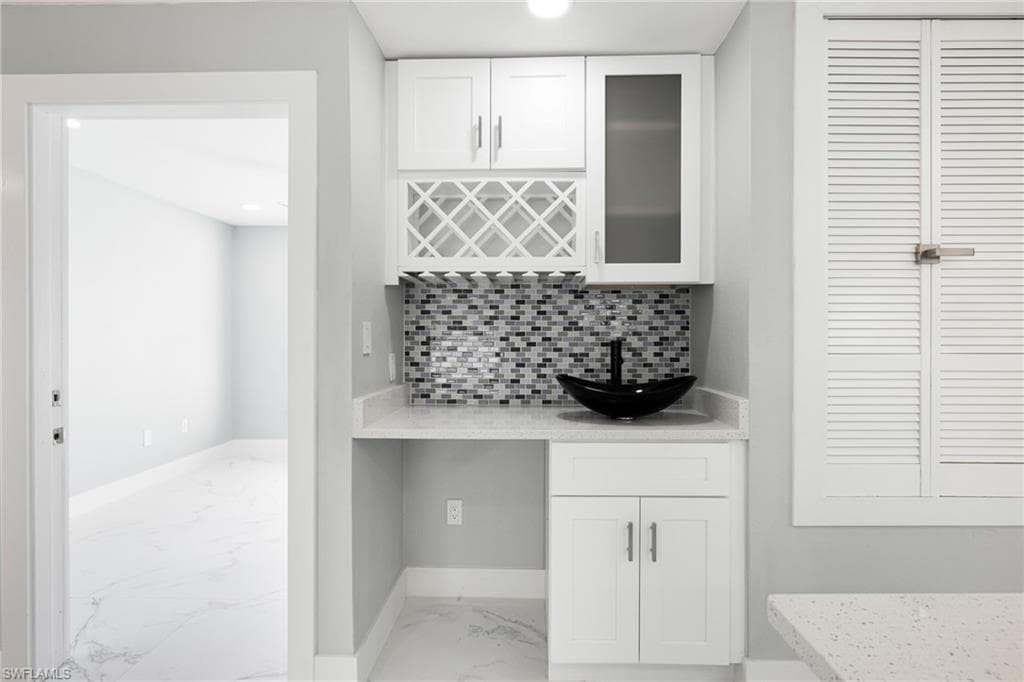 959 N Town And River DR, FORT MYERS FL 33919-9