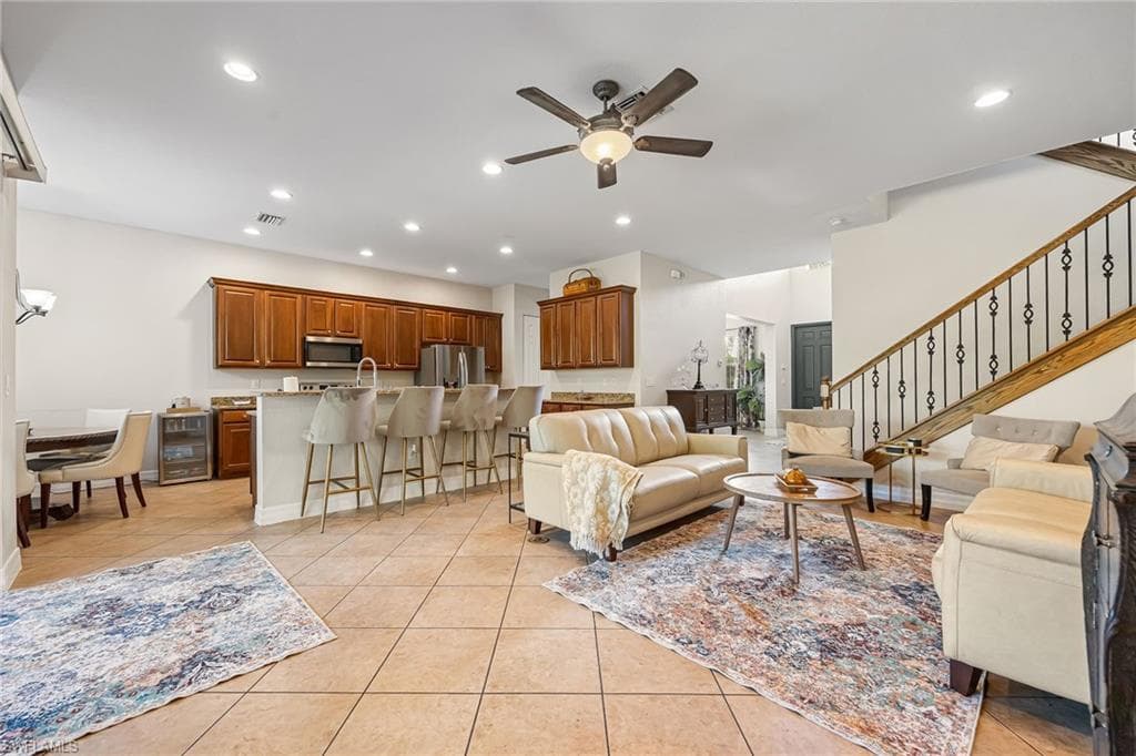 10117 Silver Maple CT, FORT MYERS FL 33913-16