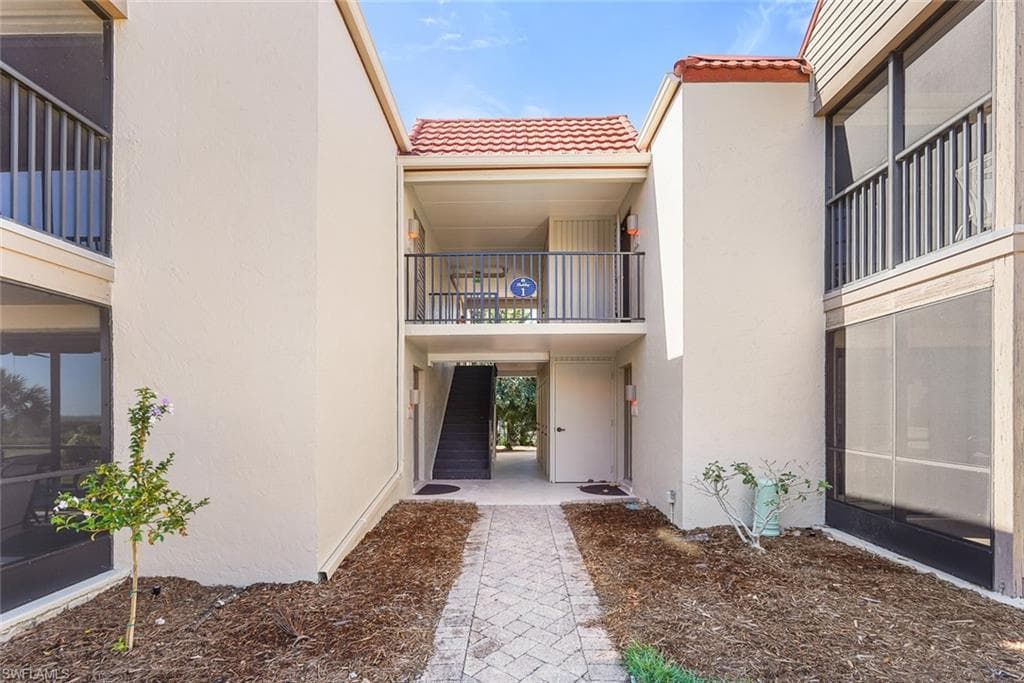 845 E Gulf DR # 111, SANIBEL FL 33957-8
