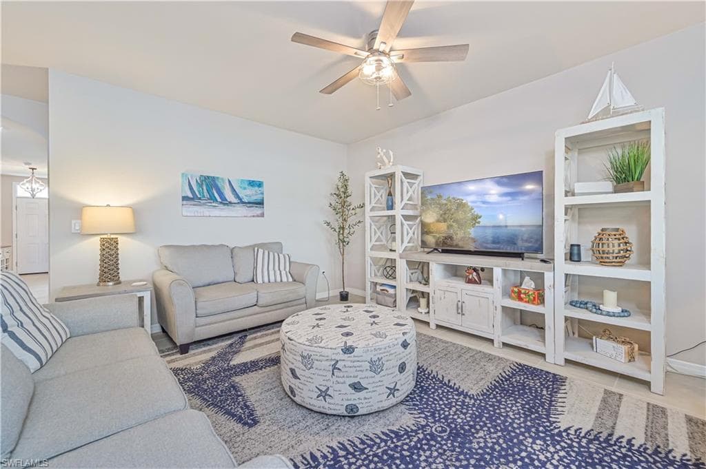 8908 Cascade Price CIR, NORTH FORT MYERS FL 33917-9