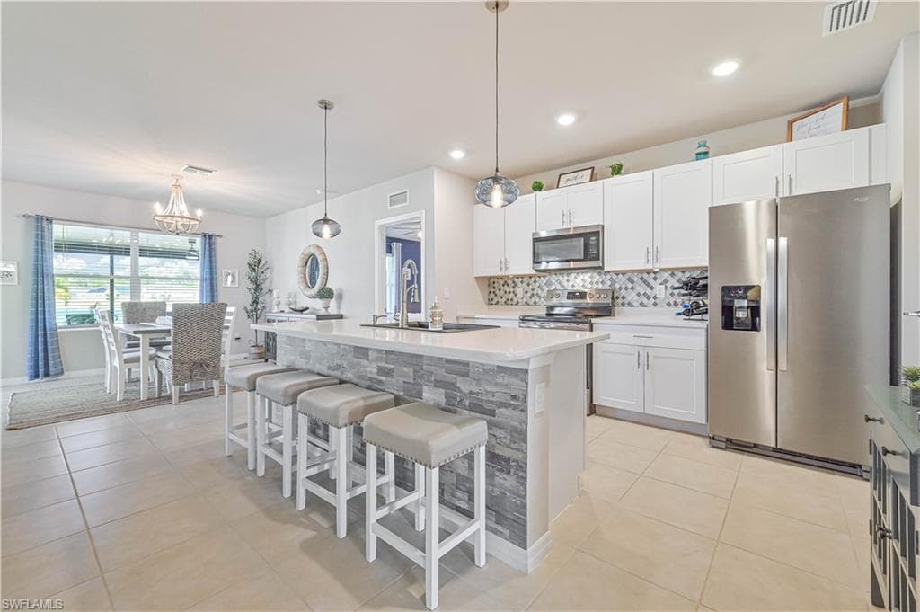 8908 Cascade Price CIR, NORTH FORT MYERS FL 33917-13