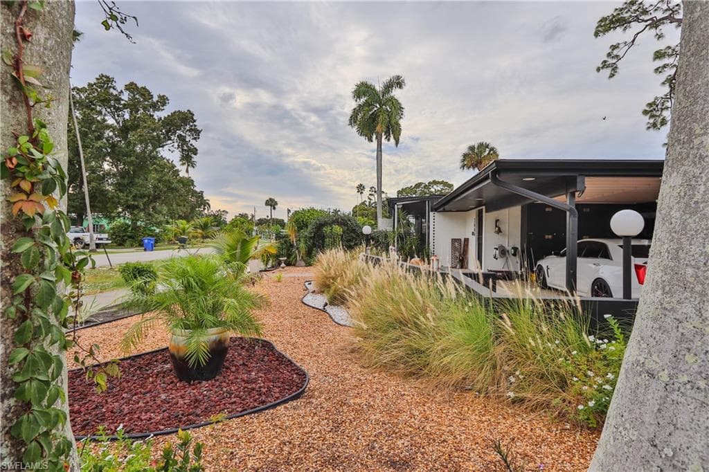 3666 Princeton ST, FORT MYERS FL 33901-3