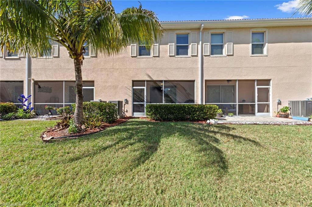 10222 Via Colomba CIR, FORT MYERS FL 33966-17