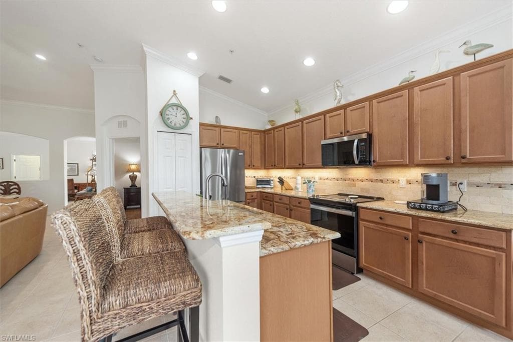14831 Reflection Key CIR # 1721, FORT MYERS FL 33907-6
