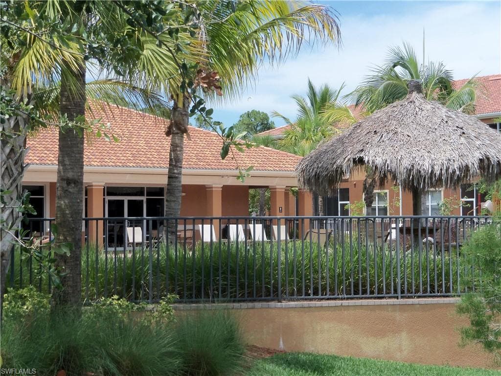 14831 Reflection Key CIR # 1721, FORT MYERS FL 33907-31
