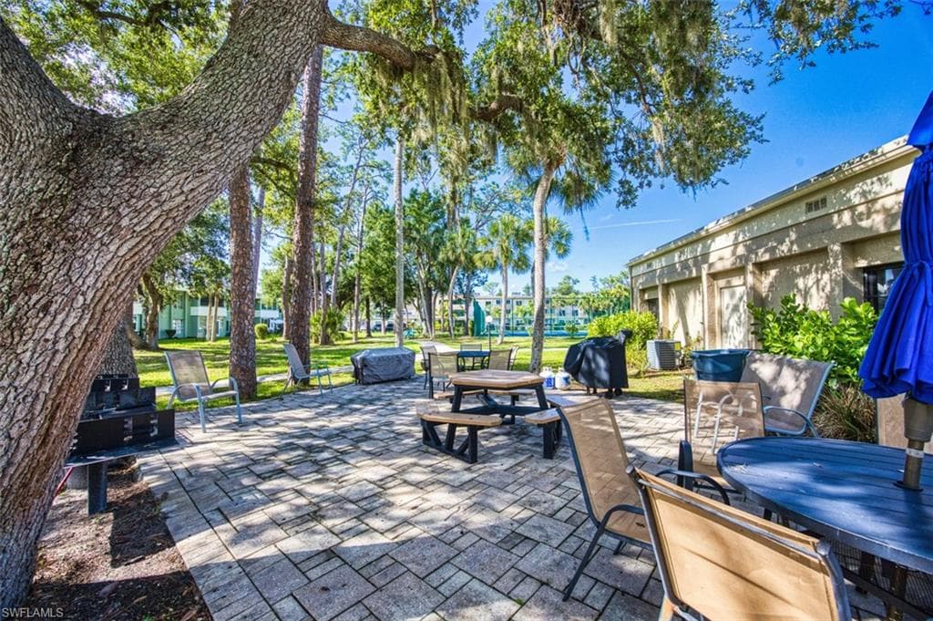 2300 Aaron ST # 106, PORT CHARLOTTE FL 33952-34