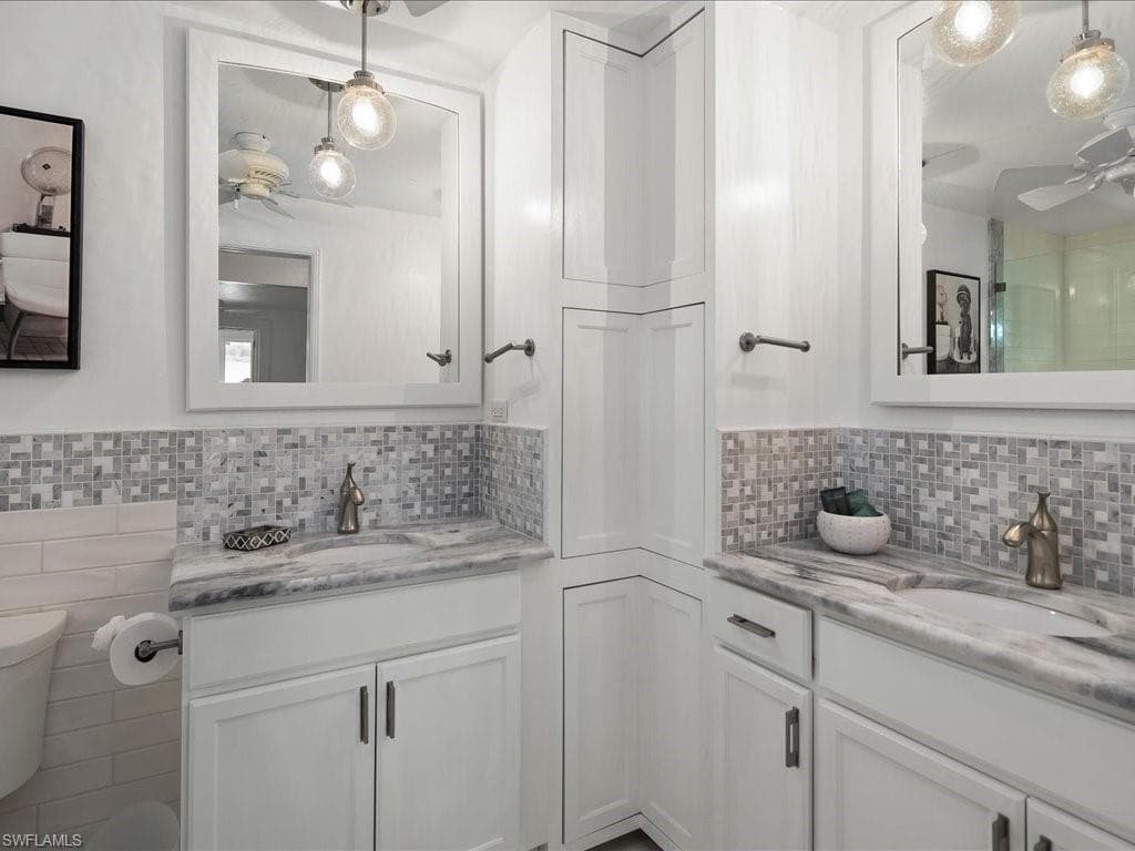 436 Golfview DR, NAPLES FL 34110-22