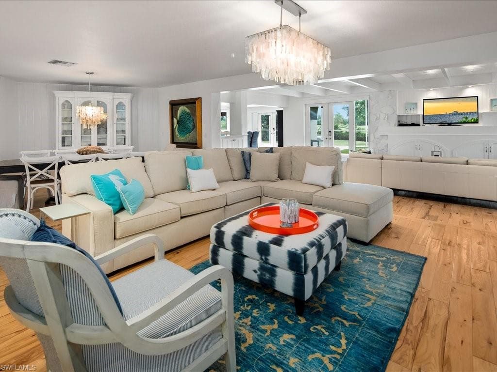 436 Golfview DR, NAPLES FL 34110-10