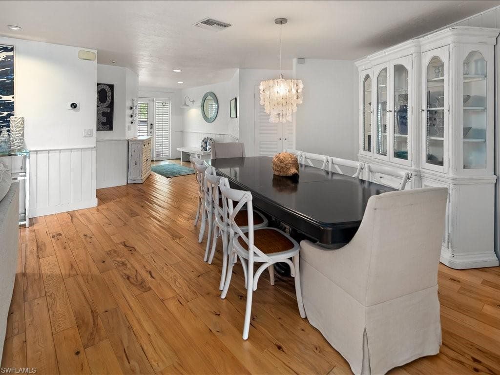 436 Golfview DR, NAPLES FL 34110-7