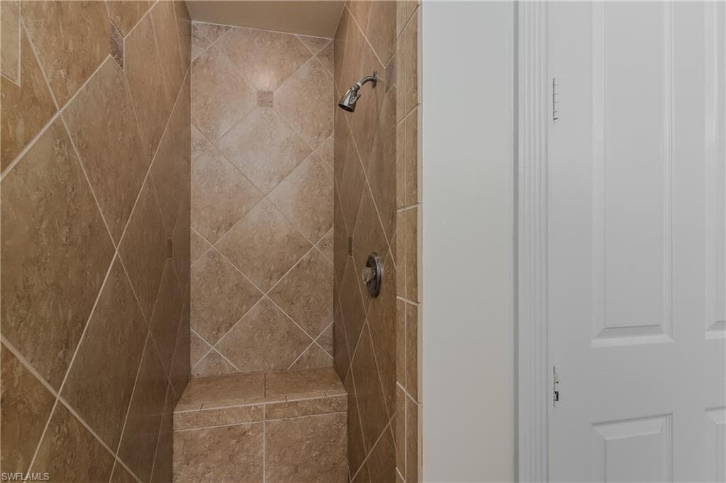 28363 Hidden Lake DR, BONITA SPRINGS FL 34134-14