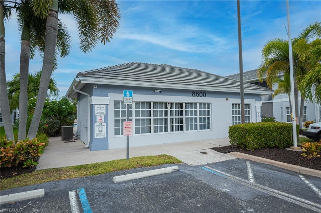 8513 Bernwood Cove LOOP # 212, FORT MYERS FL 33966-40