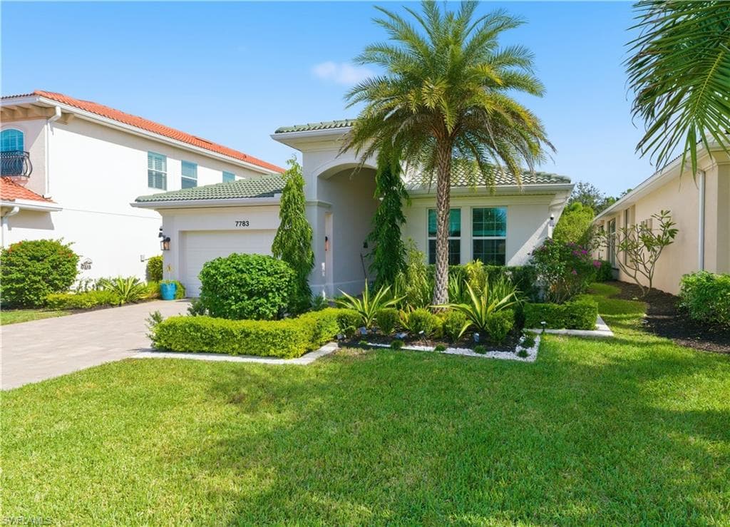 7783 Martino CIR, NAPLES FL 34112-37