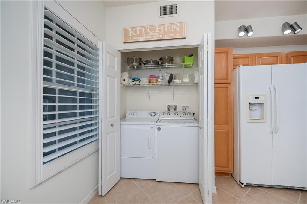 10109 Colonial Country Club BLVD # 2404, FORT MYERS FL 33913-8