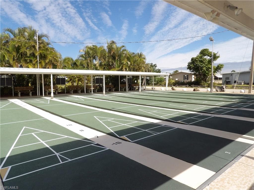 247 SHRUB LN N, NORTH FORT MYERS FL 33917-18