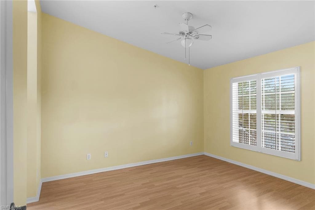 2925 Cypress Trace CIR # 203, NAPLES FL 34119-22