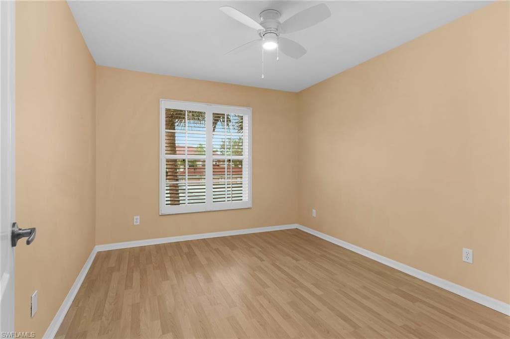 2925 Cypress Trace CIR # 203, NAPLES FL 34119-17