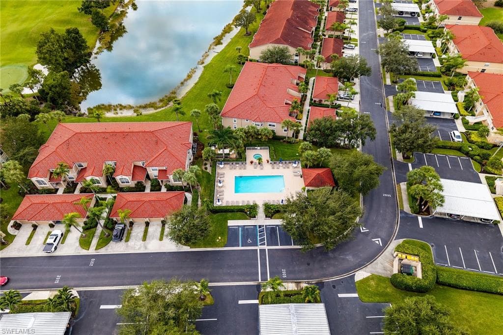 2925 Cypress Trace CIR # 203, NAPLES FL 34119-47
