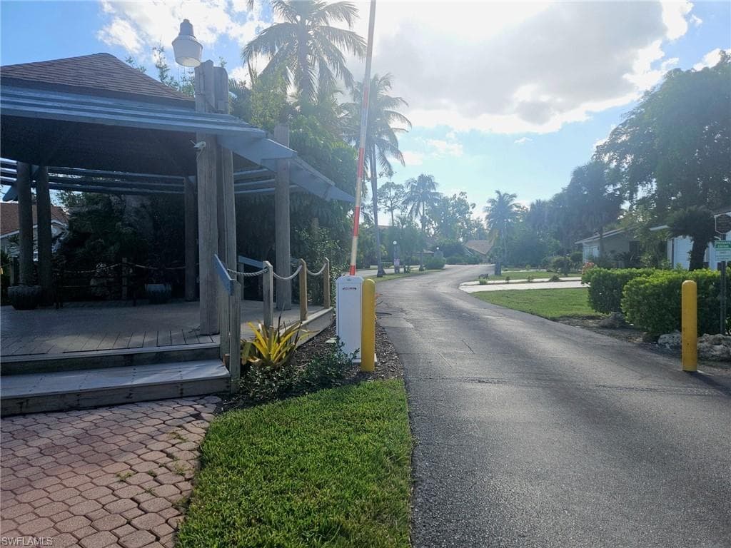 17749 port boca CT, FORT MYERS FL 33908-20