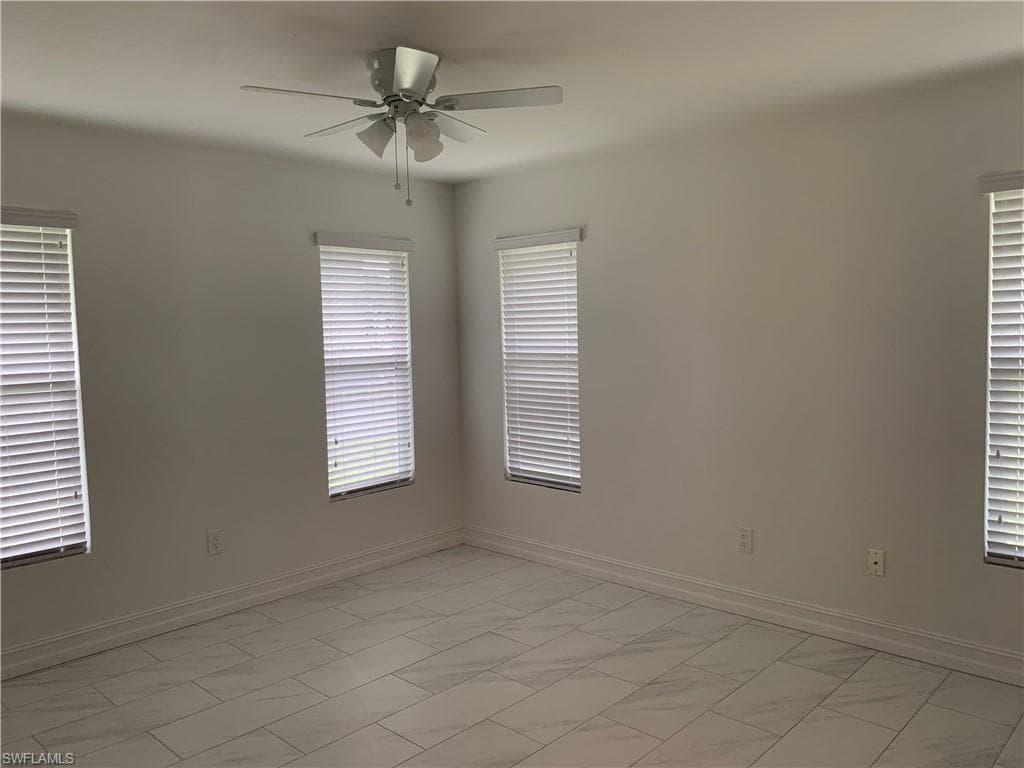 310 Carnaby CT, NAPLES FL 34112-9