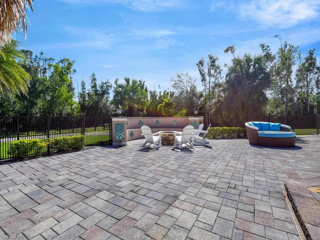 6480 Pine Cone CT, FORT MYERS FL 33912-42