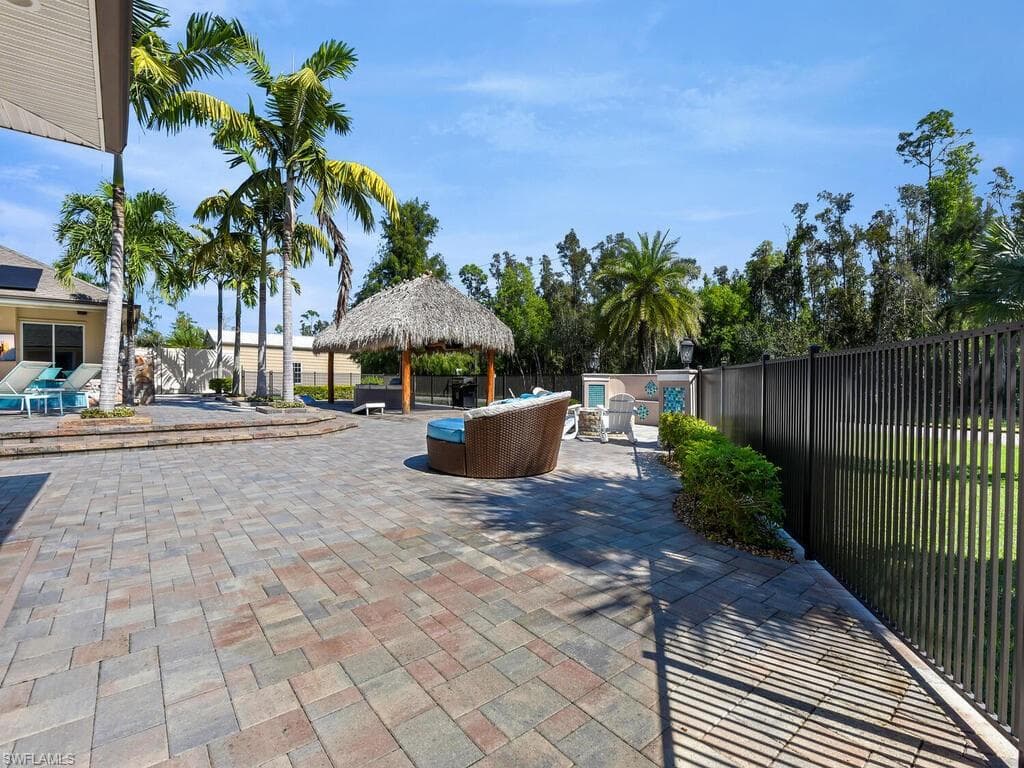 6480 Pine Cone CT, FORT MYERS FL 33912-43