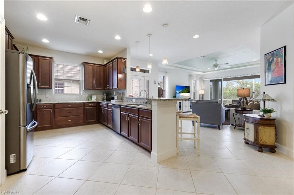 10436 Peso Del Rio DR, FORT MYERS FL 33908-11