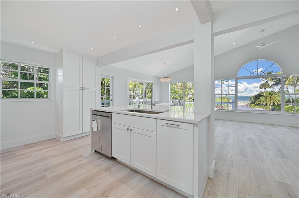 16763 Seagull Bay CT, BOKEELIA FL 33922-16