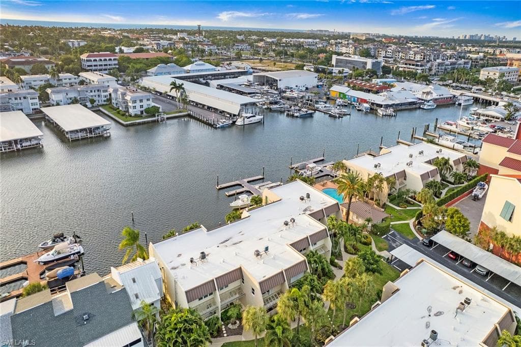 800 River Point DR # 209, NAPLES FL 34102-1