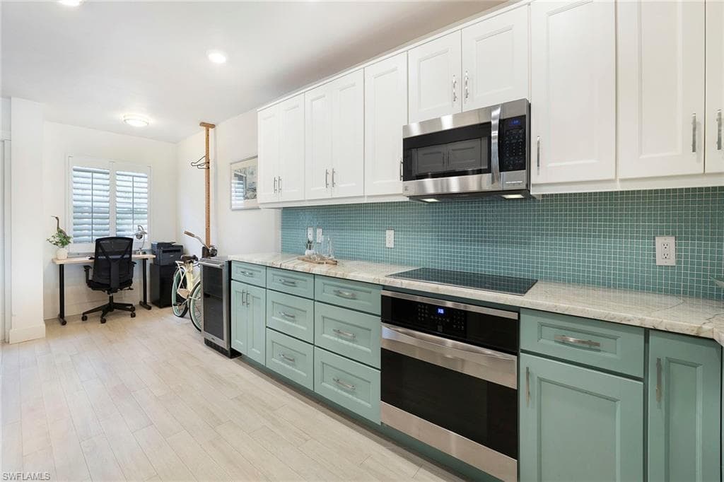 800 River Point DR # 209, NAPLES FL 34102-6