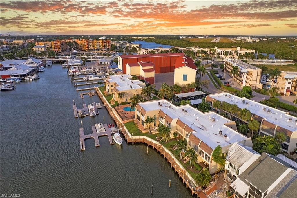 800 River Point DR # 209, NAPLES FL 34102-48