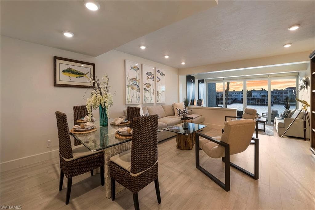 800 River Point DR # 209, NAPLES FL 34102-40