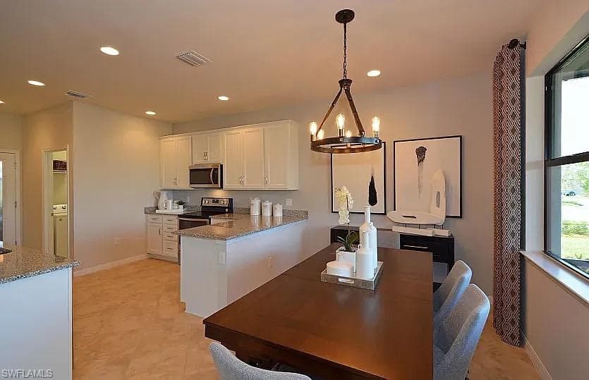 4085 Spotted Eagle WAY, FORT MYERS FL 33966-12