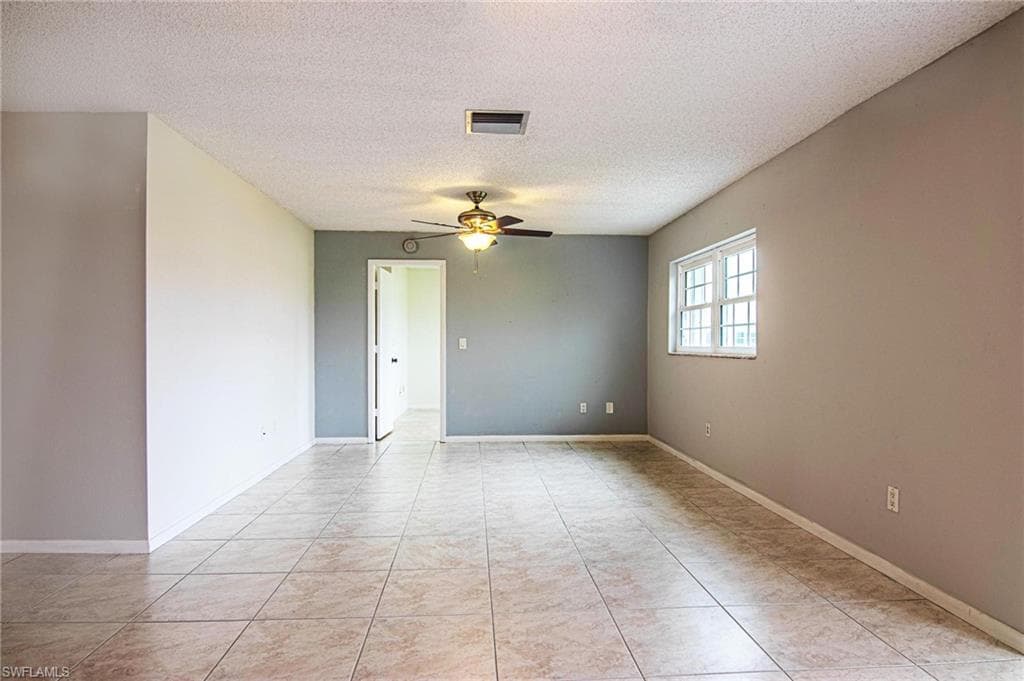 6984 Winkler RD, FORT MYERS FL 33919-20