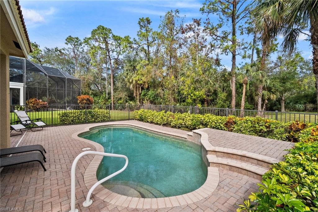 1384 Areca CV, NAPLES FL 34119-10