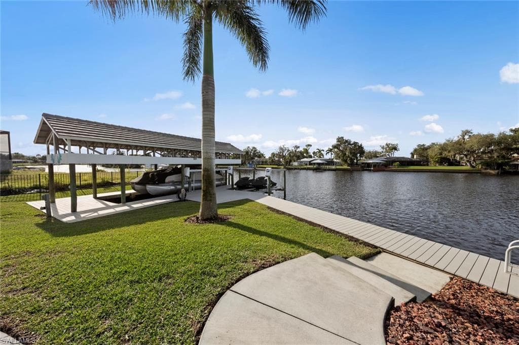 13896 River Forest DR, FORT MYERS FL 33905-37