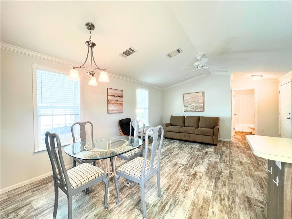 932 Palm DR # 274, NAPLES FL 34114-1