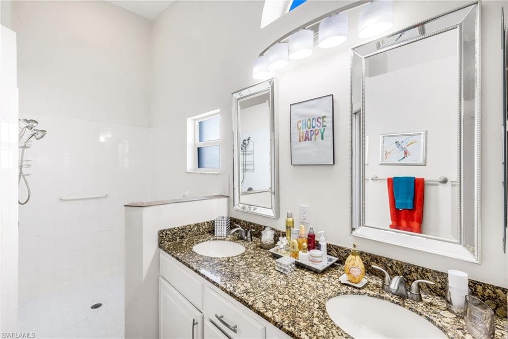 2150 Stacil CIR # 13, NAPLES FL 34109-20