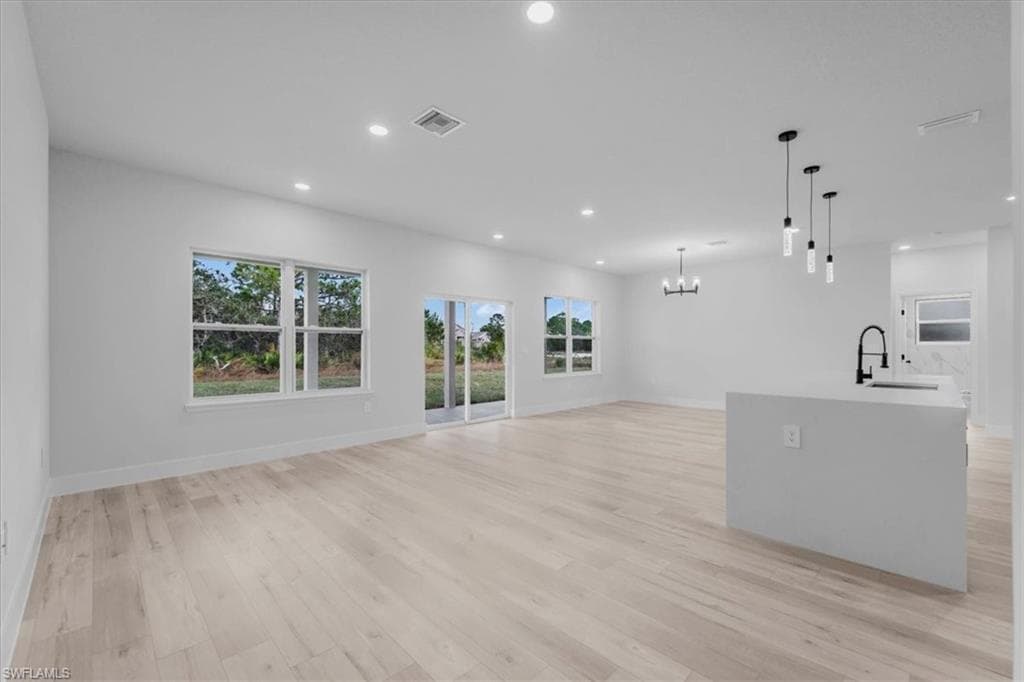 4913 San Ignacio DR, SEBRING FL 33872-8