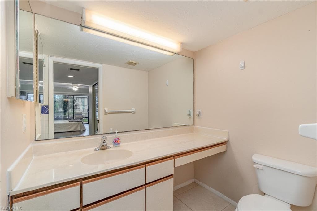 13391 Gateway DR # 113, FORT MYERS FL 33919-12